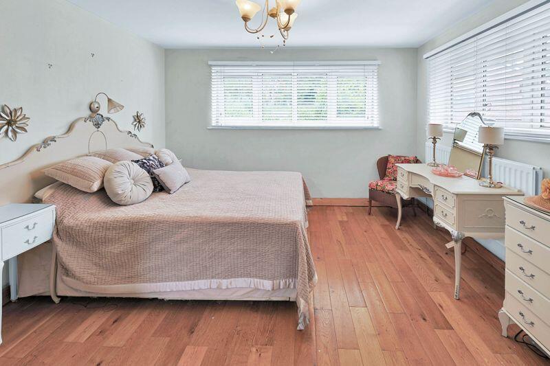 35 Plover Close, Rochdale, OL11 5PU