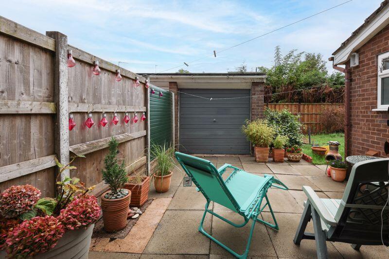 35 Plover Close, Rochdale, OL11 5PU