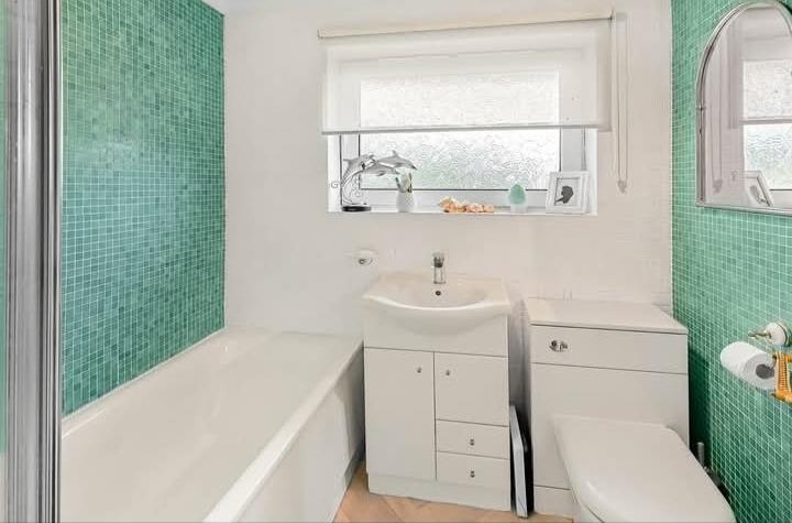 35 Plover Close, Rochdale, OL11 5PU